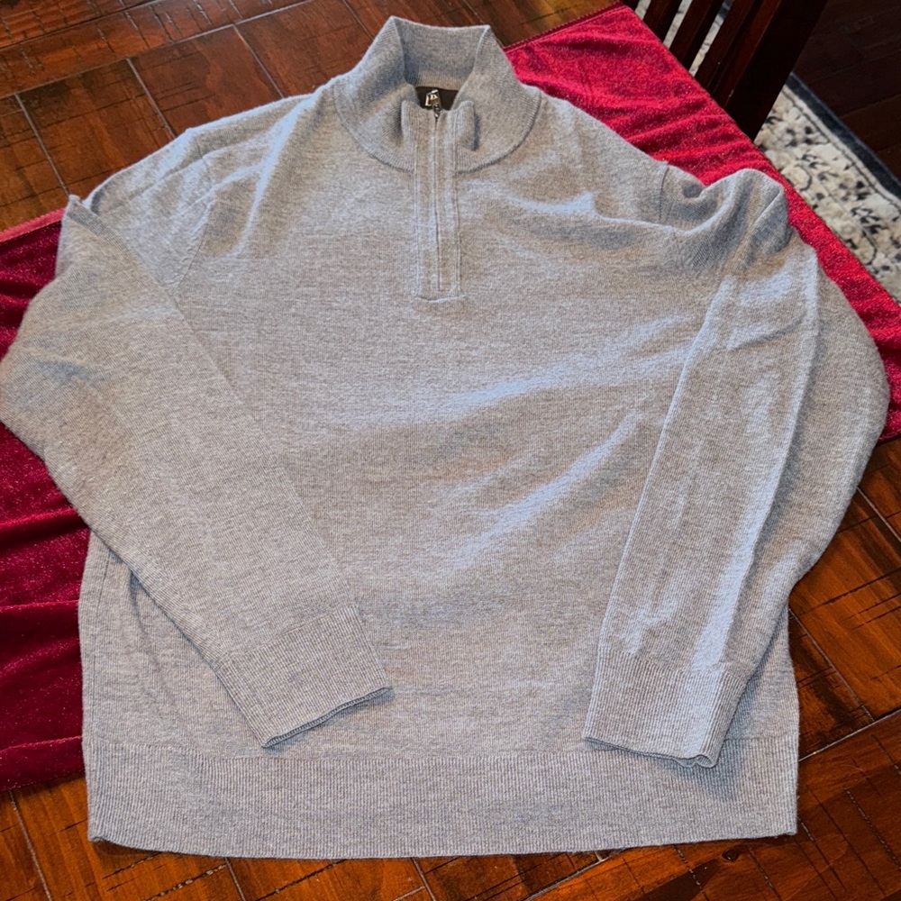 Banana Republic Men's Light Gray Zip-Up Sweater
